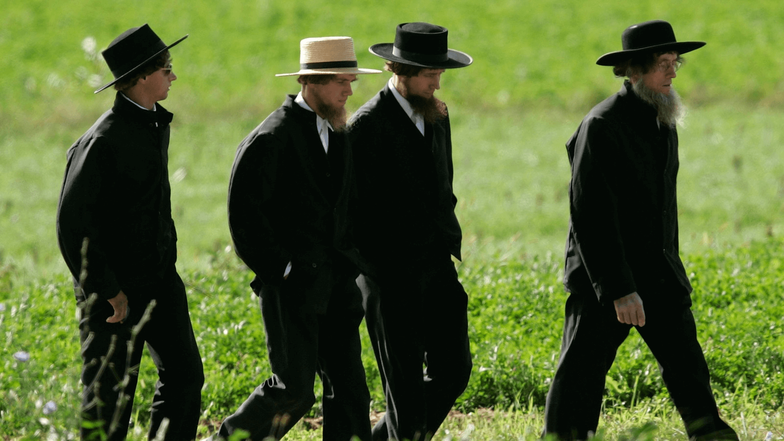 Do Amish And Mennonites Dress Differently? Christian Faith Guide