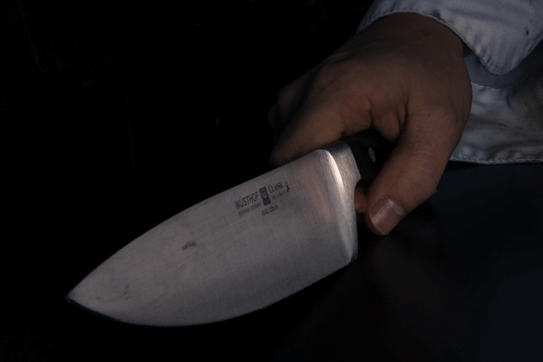 What does a knife symbolize in the Bible? Christian Faith Guide